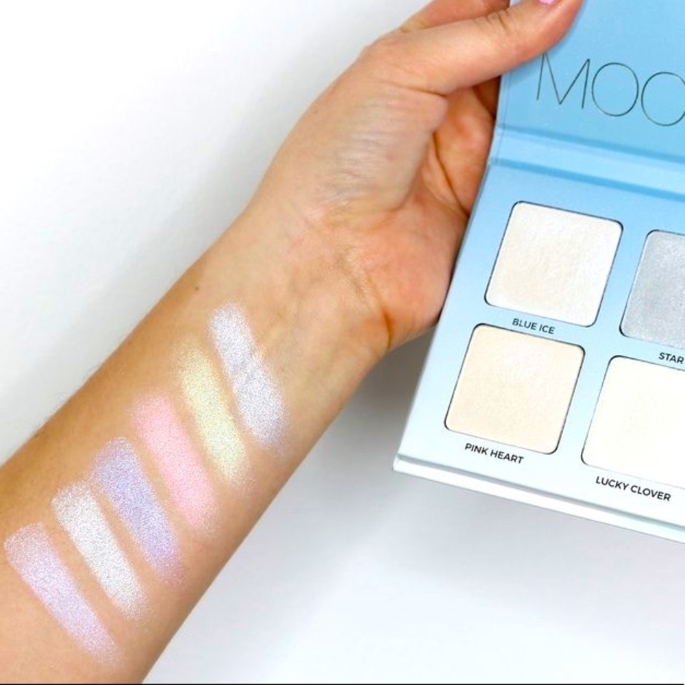 Anastasia Beverly Hills Moonchild Glow Kit